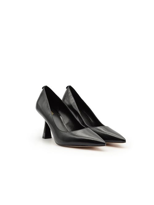 MICHAEL KORS | CLARA MID PUMPPLBLK